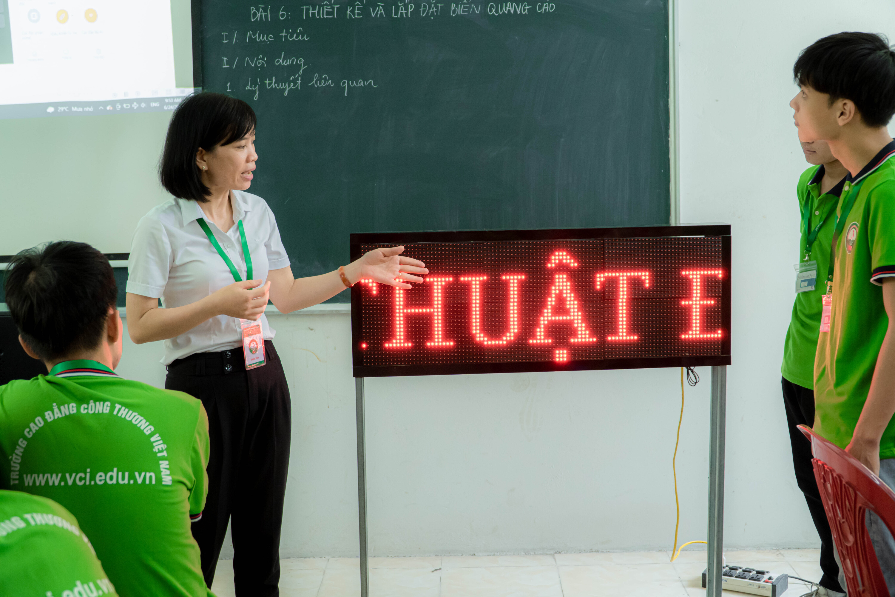 Học điện tử công nghiệp thực hành chuyên sâu